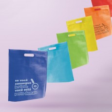 Sacola em non-woven (80 g/m²) Personalizada