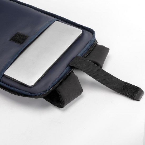Mochila de Poliéster USB 19 Litros para Brindes Mochila de Poliéster USB 19 Litros para Brindes