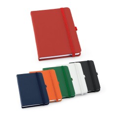 Caderno A6 de capa dura em c.sintético com 160 páginas lisas com logotipo
