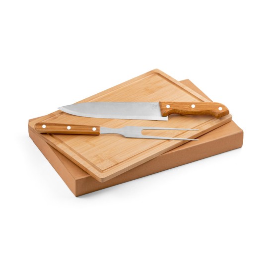 Kit churrasco em caixa kraft com tábua em bambu e 2 utensílios em aço inox e bambu Personalizado